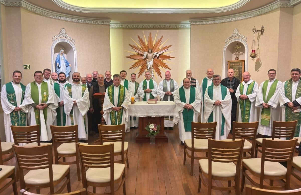 Foto de capa da notícia Padres da Diocese de Caxias do Sul vivenciam retiro anual de espiritualidade