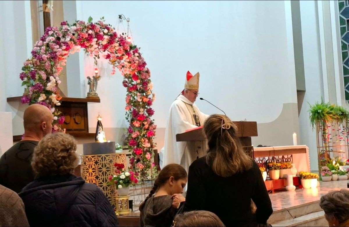 Foto de capa da notícia 55ª Festa de Nossa Senhora Aparecida e dos Motoristas celebra a fé e a tradição em São Marcos
