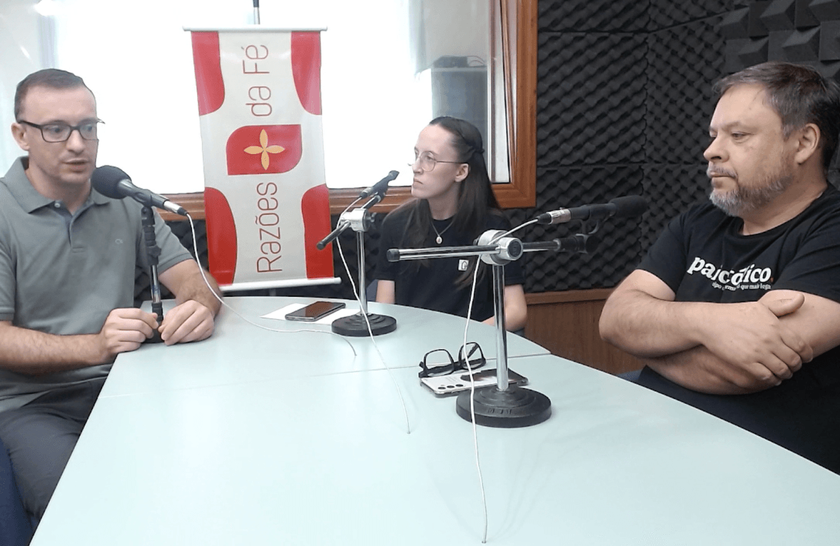 Foto de capa da notícia Programa Razões da Fé abre espaço para o Curso de Teologia e Bíblia da Região Pastoral de Farroupilha