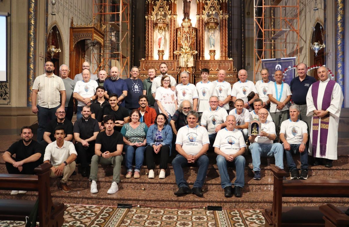 Foto de capa da notícia Inicia, na Catedral de Caxias do Sul, o Terço dos Homens Mãe de Deus