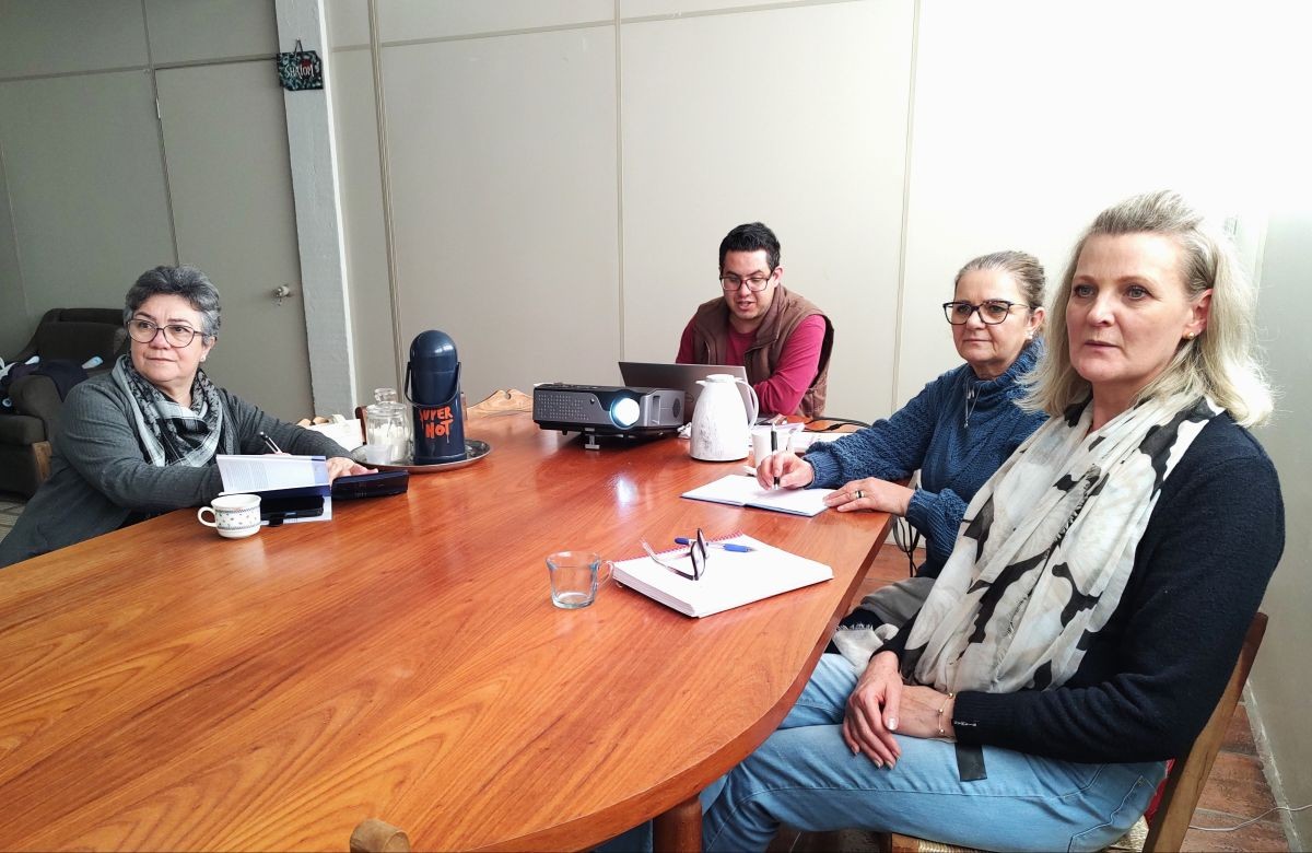 Foto de capa da notícia Comissão de Iniciação à Vida Cristã da Diocese de Caxias do Sul realiza análise e tabulação dos dados do Censo Catequético