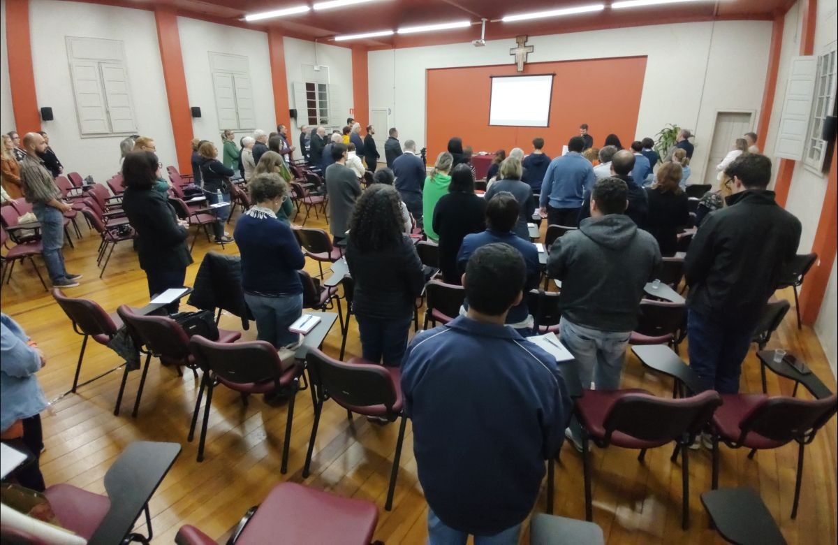 Foto de capa da notícia Exortação Apostólica Verbum Domini é tema do segundo encontro  de formação para leitores da Palavra de Deus