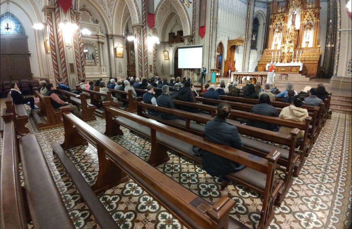 Foto de capa da notícia Diocese de Caxias do Sul conclui ciclo formativo para leitores da Palavra de Deus com encontro de orientações práticas