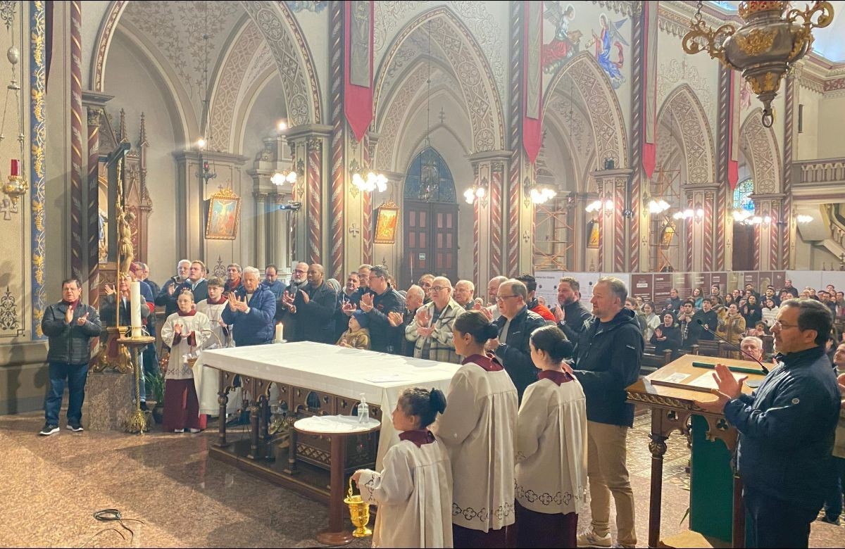 Foto de capa da notícia Missa presidida por Dom José Gislon marca abertura da Semana da Família na Catedral Diocesana de Caxias do Sul