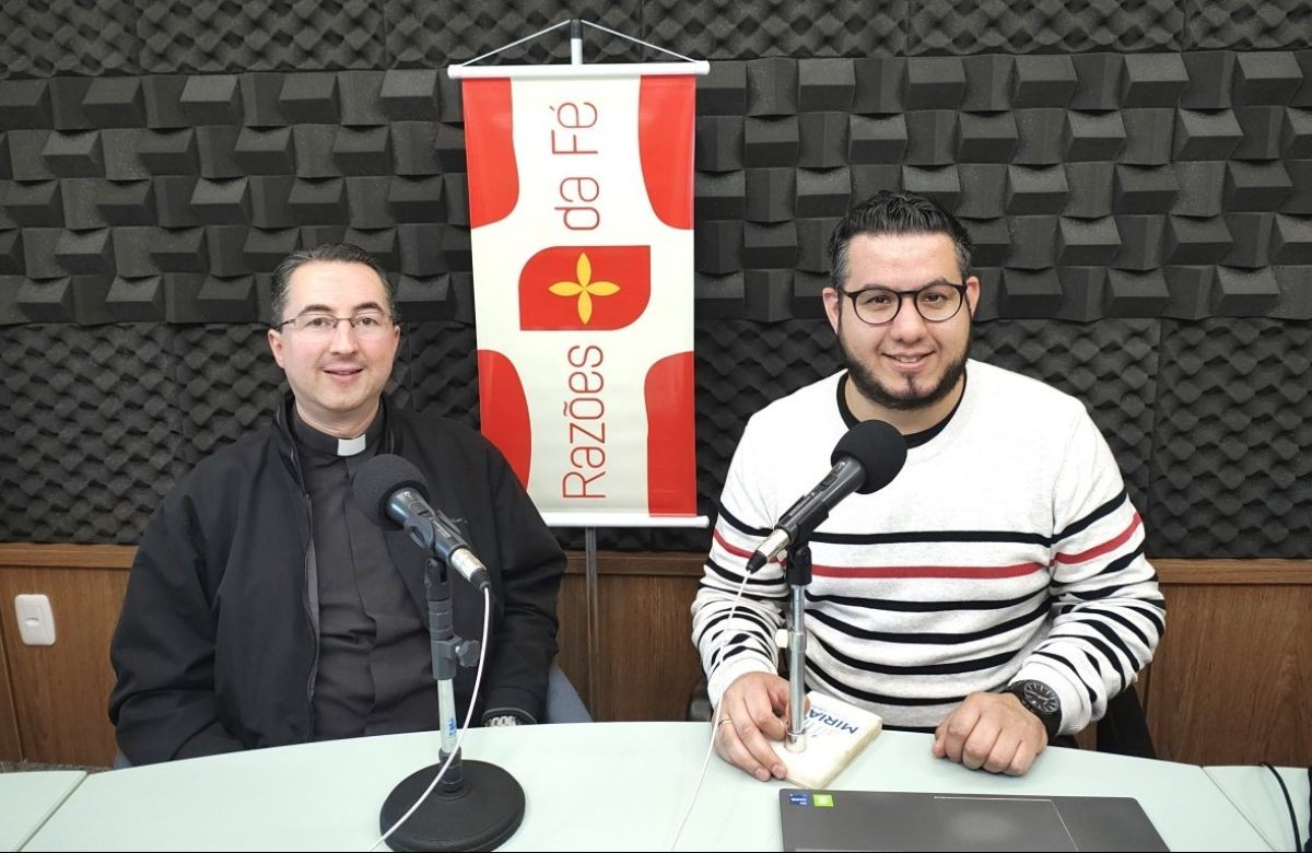Foto de capa da notícia "Um católico pode ser espírita? E maçom?", é o que pergunta o Razões da Fé ao padre Eleandro Teles