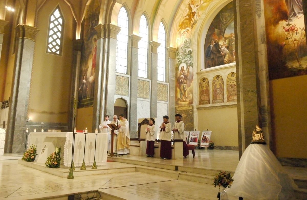 Foto de capa da notícia Comunidade de São Pelegrino celebra os 50 anos da chegada da imagem de Nossa Senhora da Pietà
