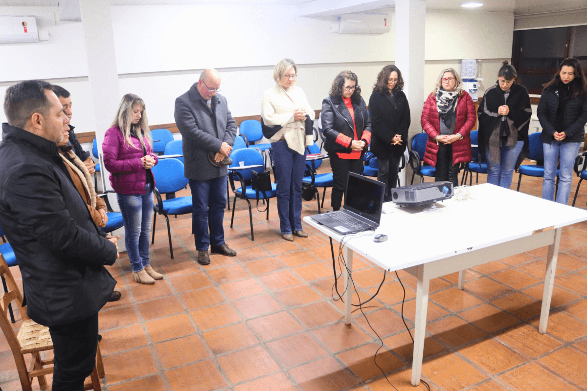 Cáritas da Diocese de Caxias organiza trabalho voluntário com psicólogos para escuta às pessoas impactadas pelas enchentes