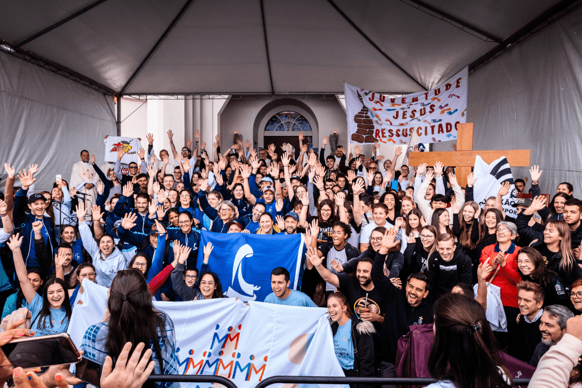 Jovens se preparam para a 11ª Romaria da Juventude ao Santuário de Caravaggio, neste sábado, 25 de maio