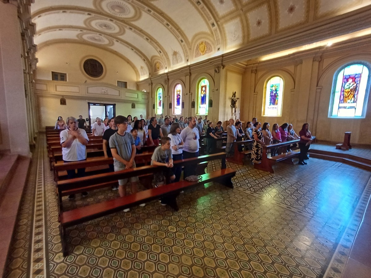 Catequistas da Região Pastoral de Caxias do Sul celebram em ação de graças pelo ano de 2024 e participam de piquenique