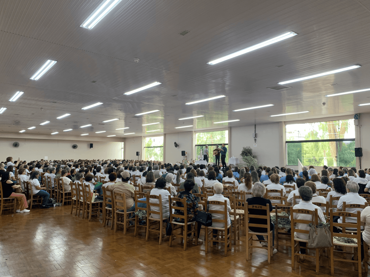 Vicariato de Nova Prata reúne mais de 630 Zeladoras de Capelinhas em encontro anual no Ano Santo de 2025