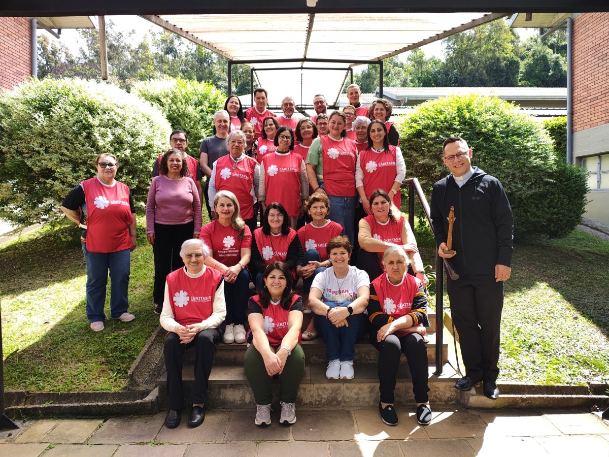 Cáritas de Caxias do Sul realiza encontro de formação para agentes das paróquias da Diocese e entidades sociais