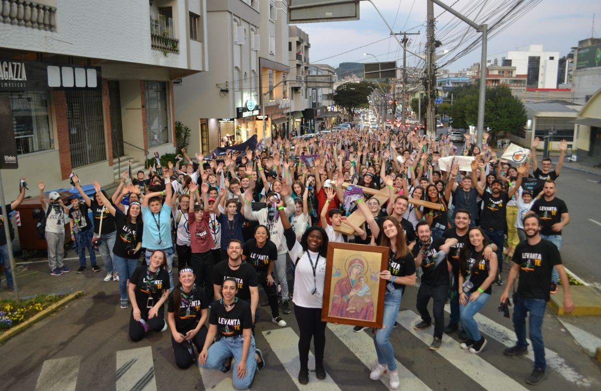 Foto de capa da notícia 9ª JtchêJ vai reunir jovens da Diocese de Caxias do Sul em Flores da Cunha